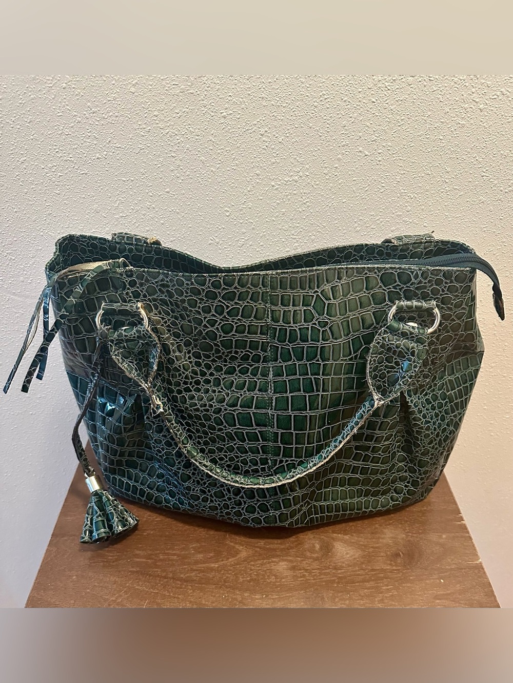 Green Croc-Embossed Tote Handbag - Women Bags Vintage Mondani